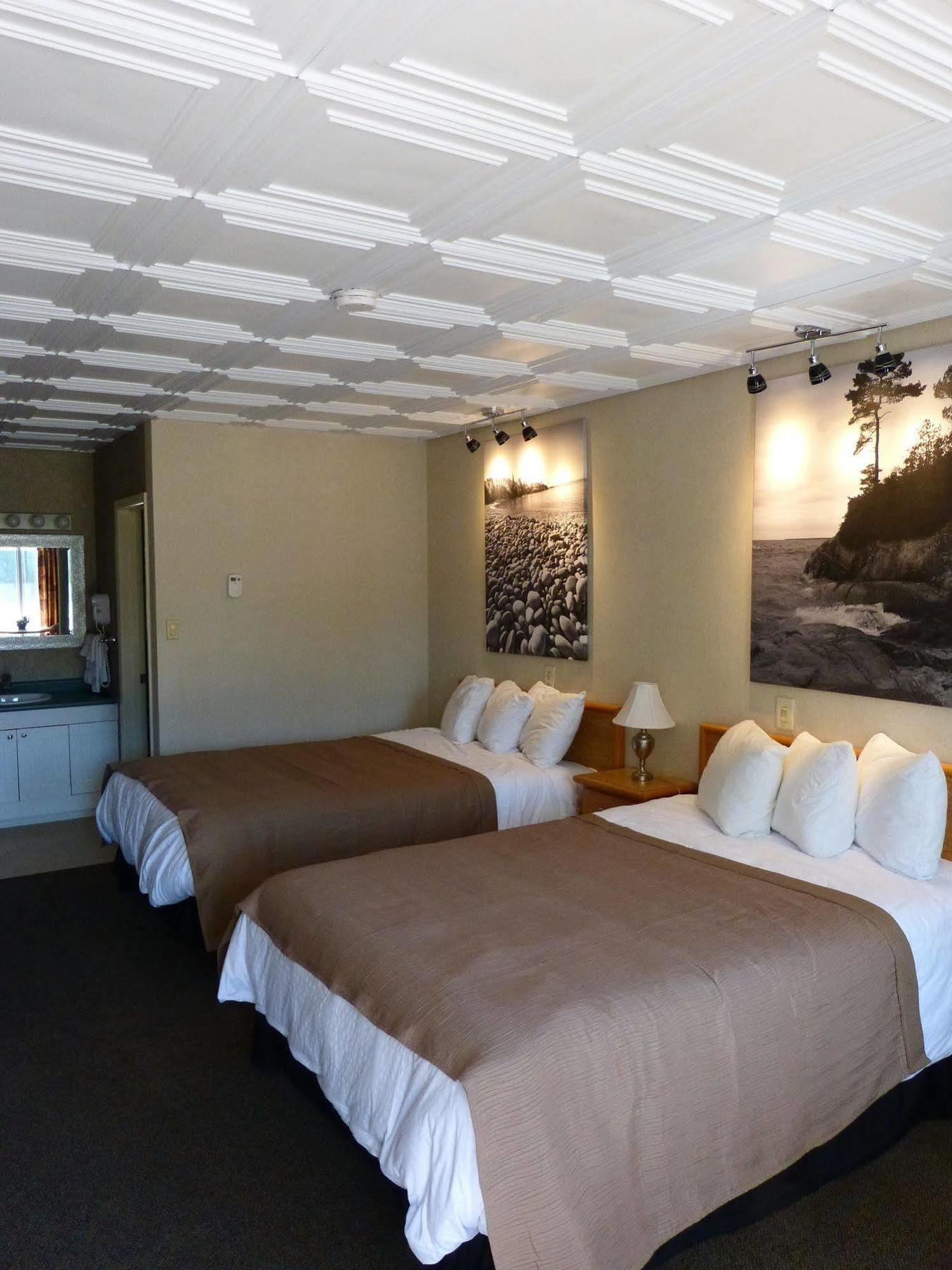 Catalina Motel Су-Сент-Мари Экстерьер фото