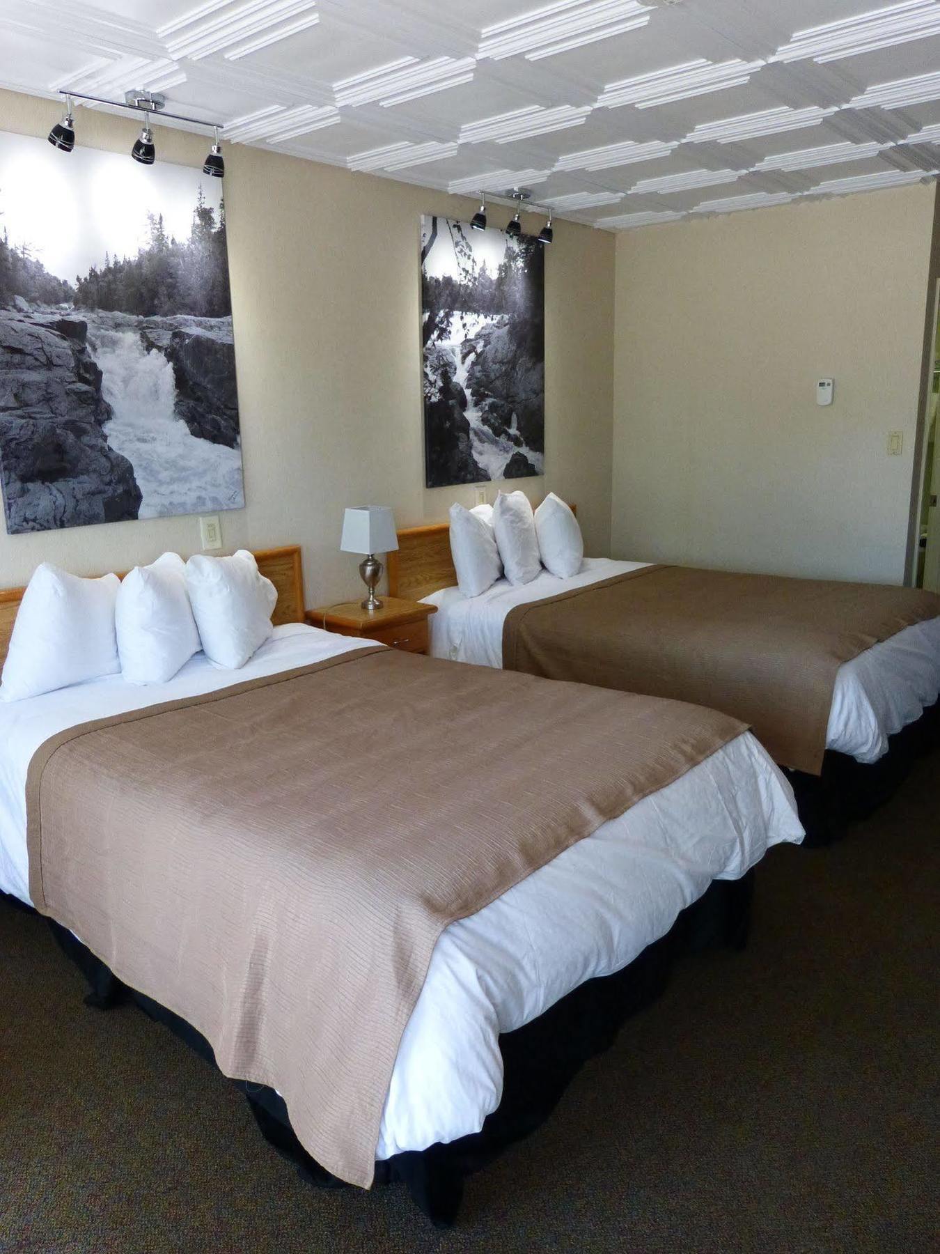 Catalina Motel Су-Сент-Мари Экстерьер фото
