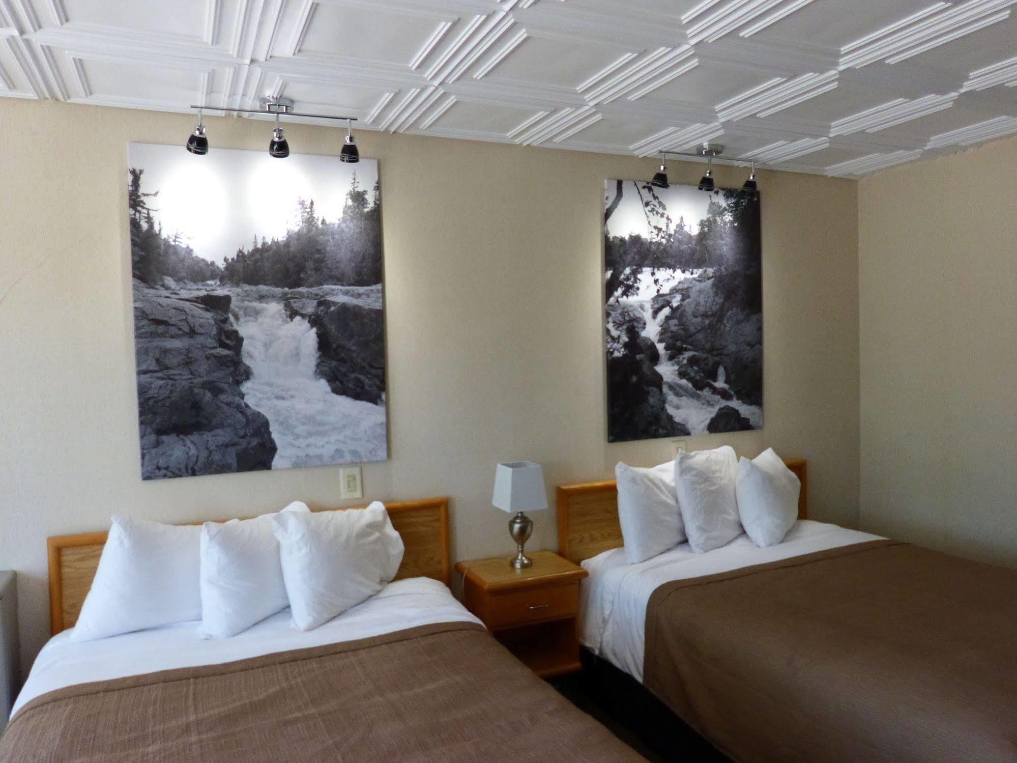 Catalina Motel Су-Сент-Мари Экстерьер фото