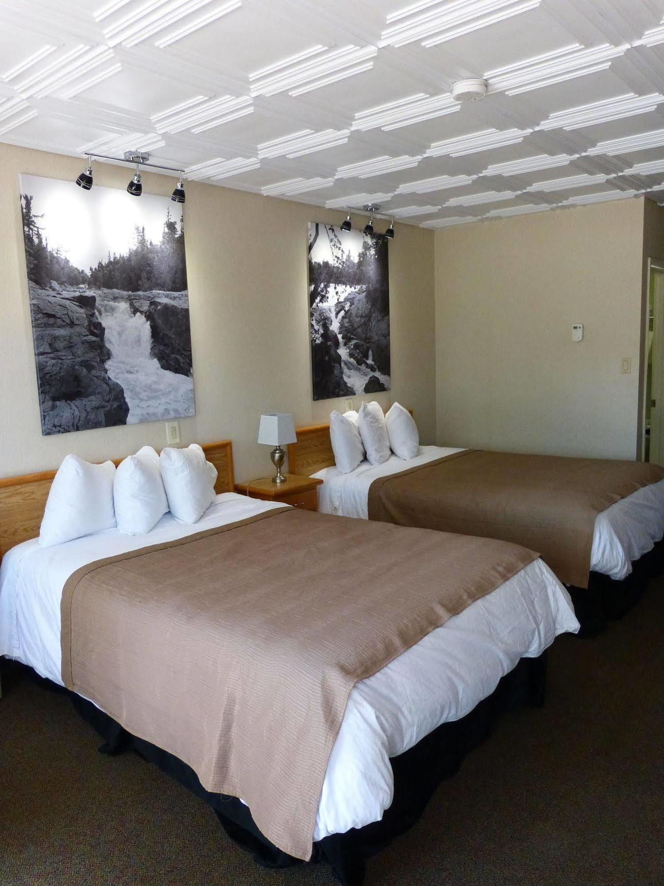 Catalina Motel Су-Сент-Мари Экстерьер фото